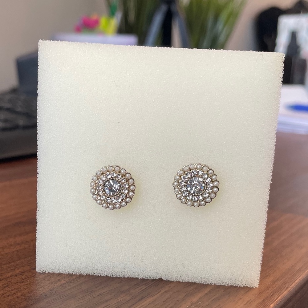 Circular Crystal Studd Earrings